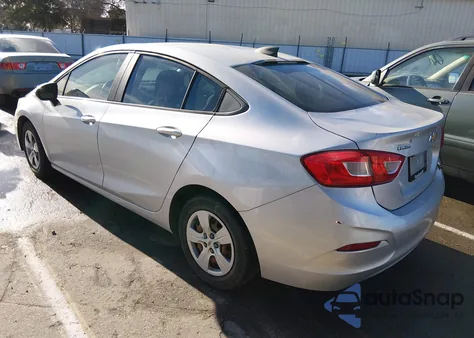 2018 Chevrolet Cruze Ls Auto z USA, uszkodzony, nr VIN 1G1BC5SM8J7187423